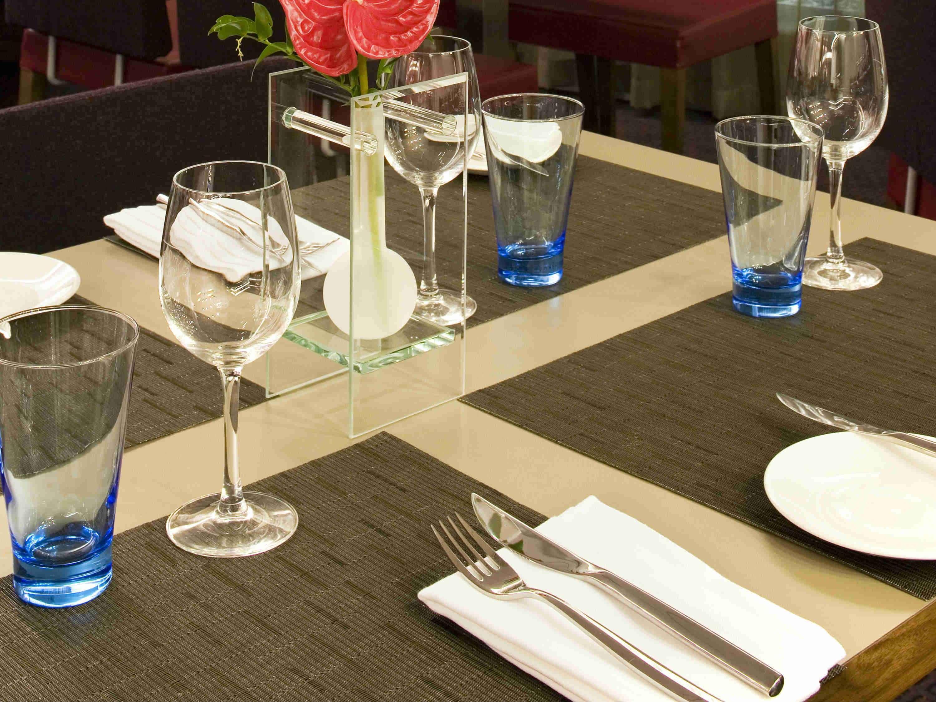 Novotel Centre Hotel 4*