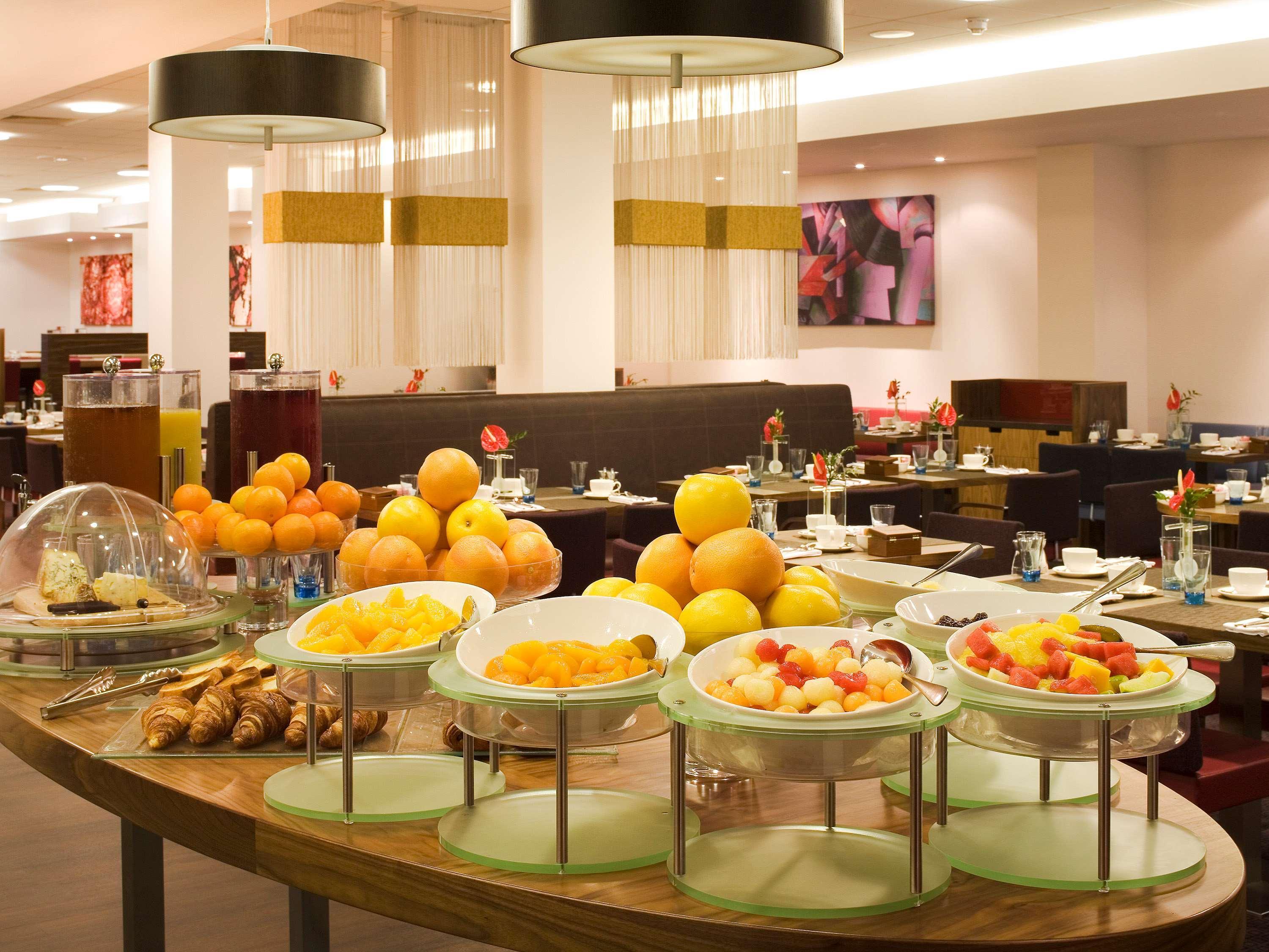 Novotel Centre Hotel Reading
