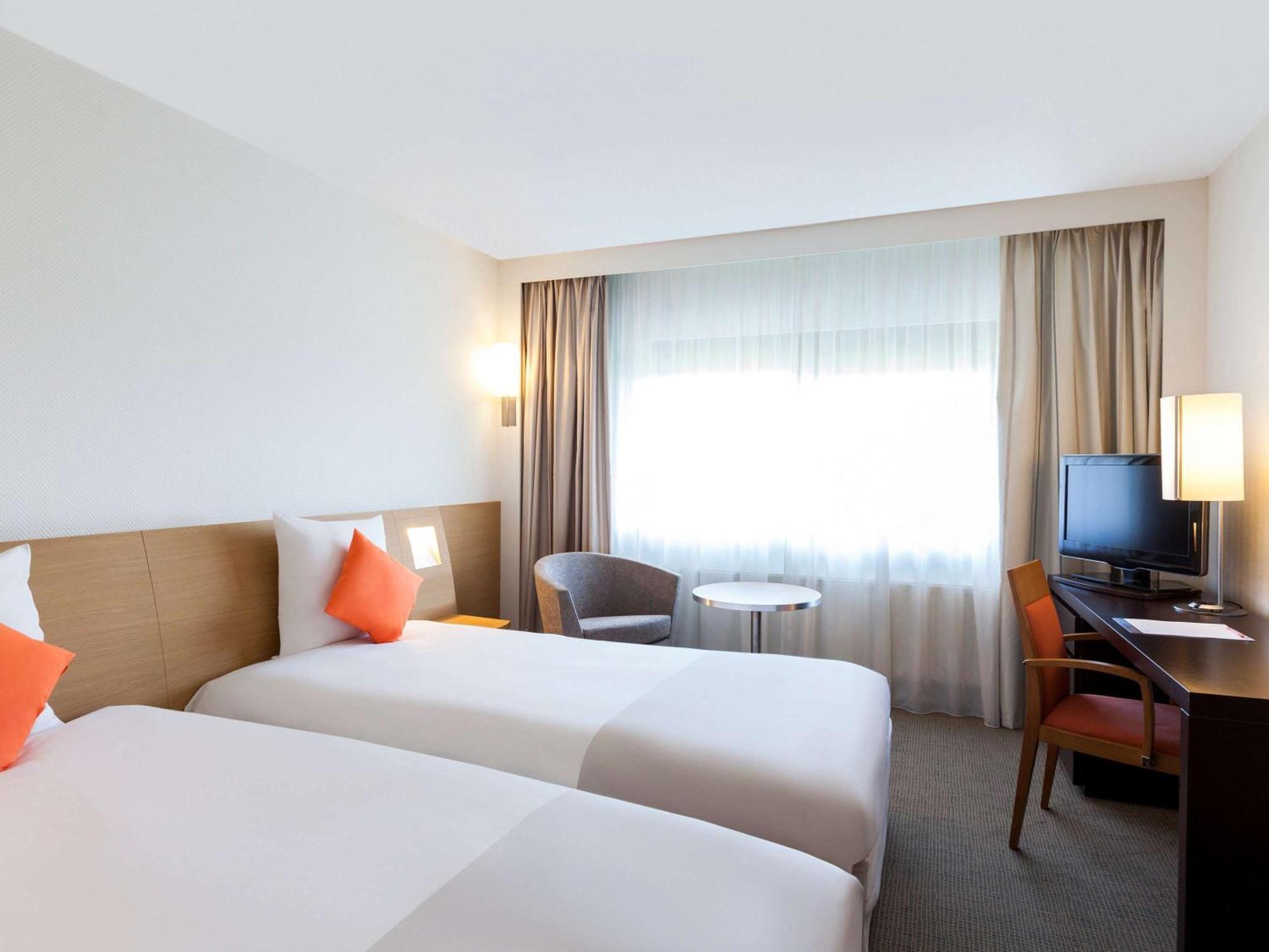 Novotel Centre